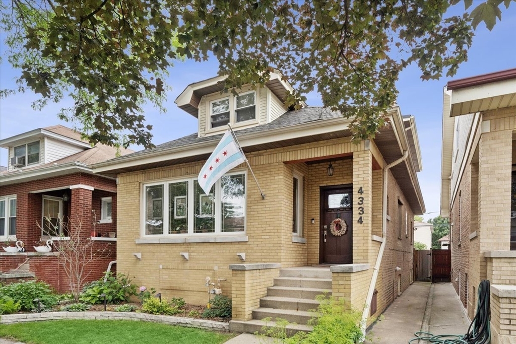 4334 N Mason Avenue - Photo 1