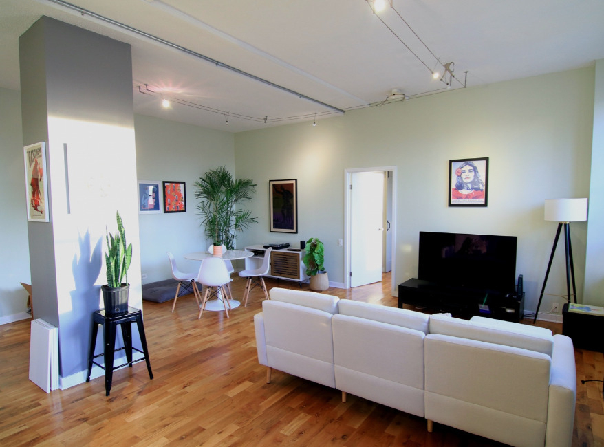 600 S Dearborn Street - Photo 2