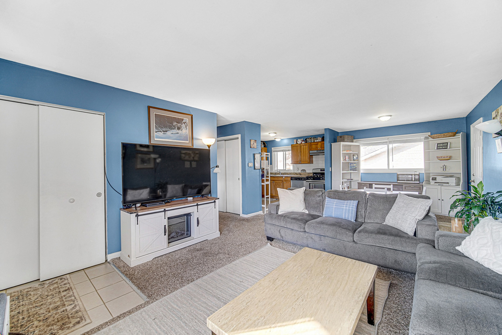 310 Maricopa Lane - Photo 3