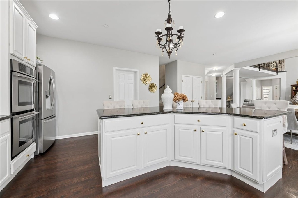 5423 Swan Circle - Photo 13