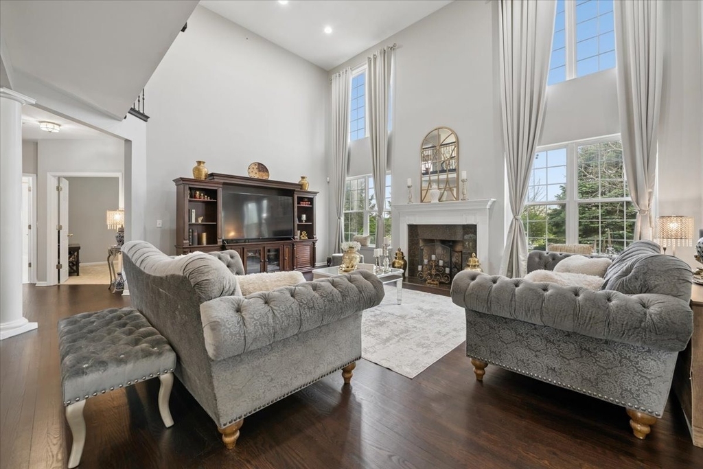 5423 Swan Circle - Photo 7