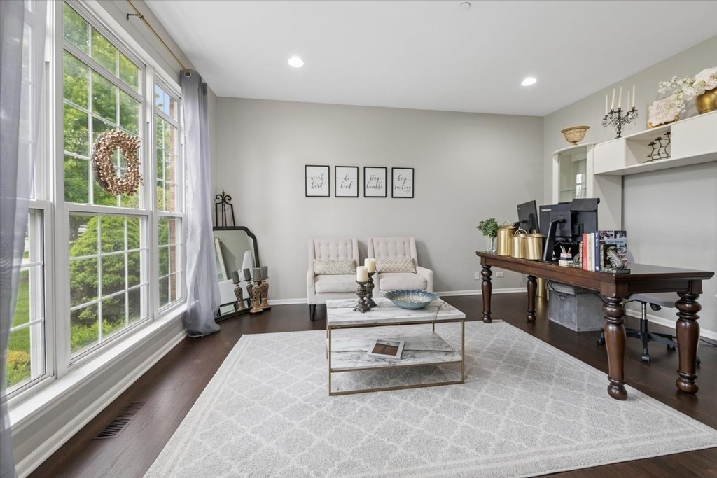 5423 Swan Circle - Photo 3