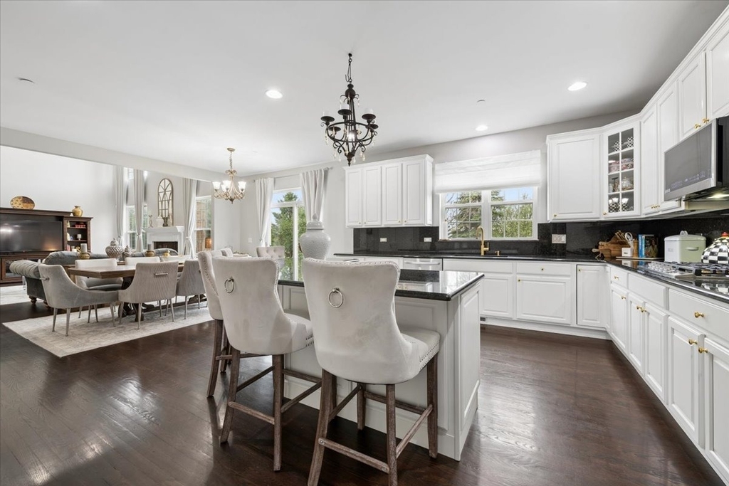 5423 Swan Circle - Photo 14