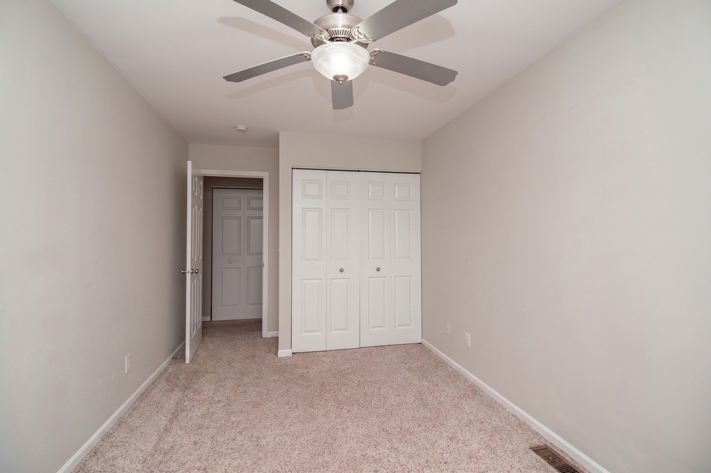 197 Uteg Street - Photo 14
