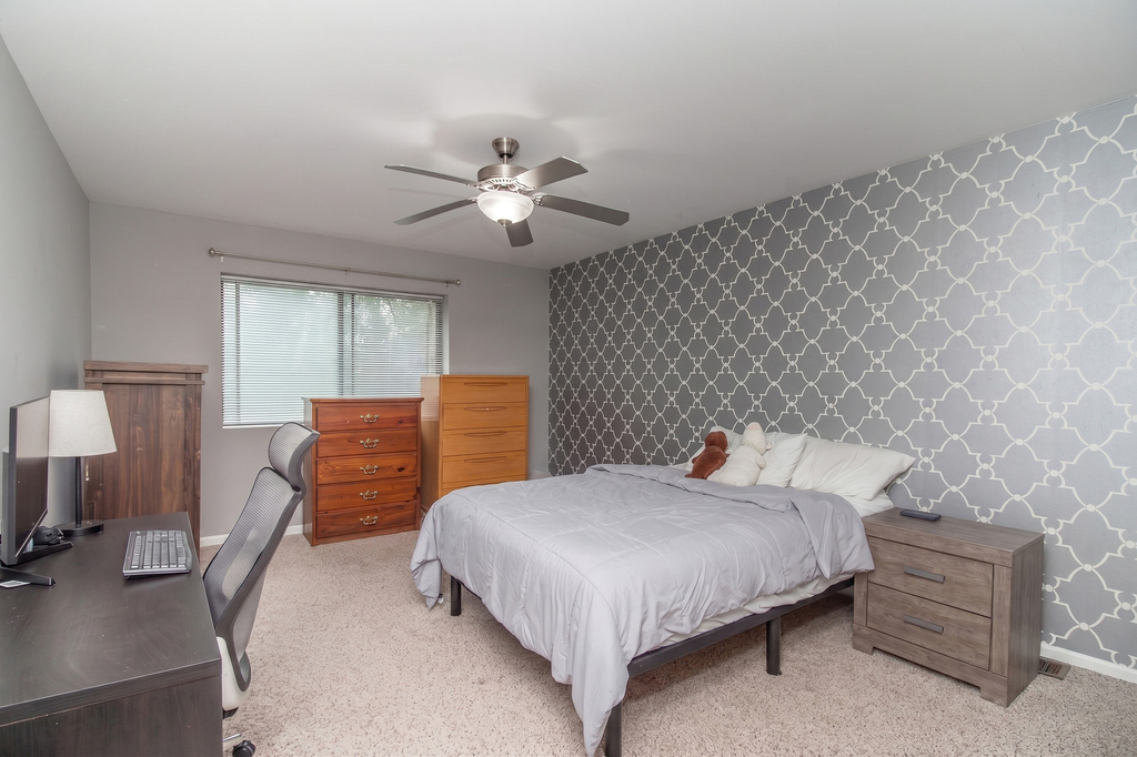 197 Uteg Street - Photo 15
