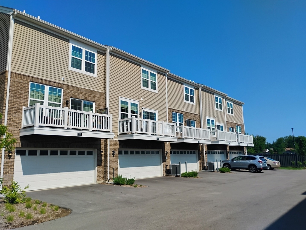 936 Jenkins Court - Photo 8