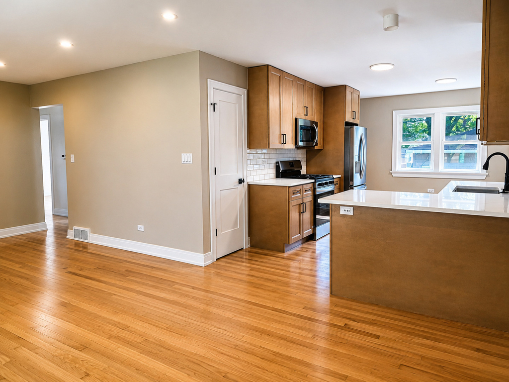 307 N Fairview Avenue N - Photo 10