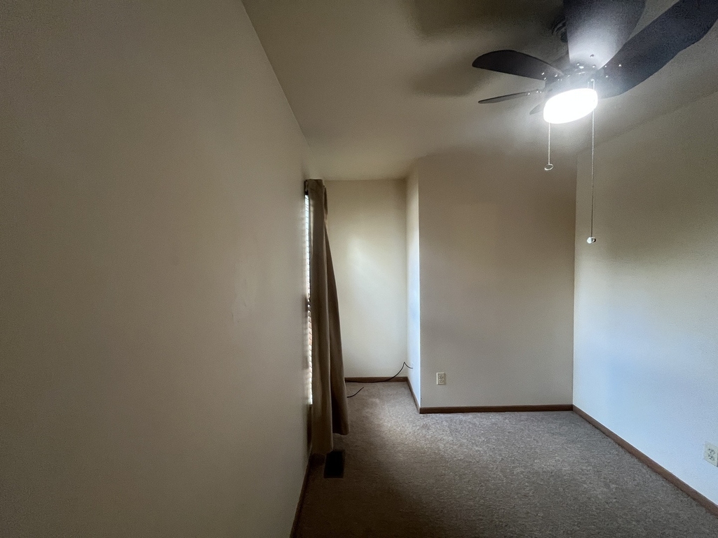 965 Amberwood Place - Photo 24