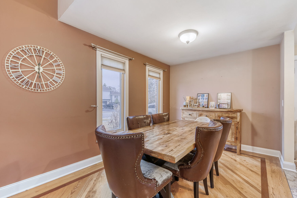 7642 W 92nd Place - Photo 3