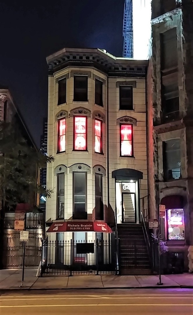 642 N Dearborn Street - Photo 10