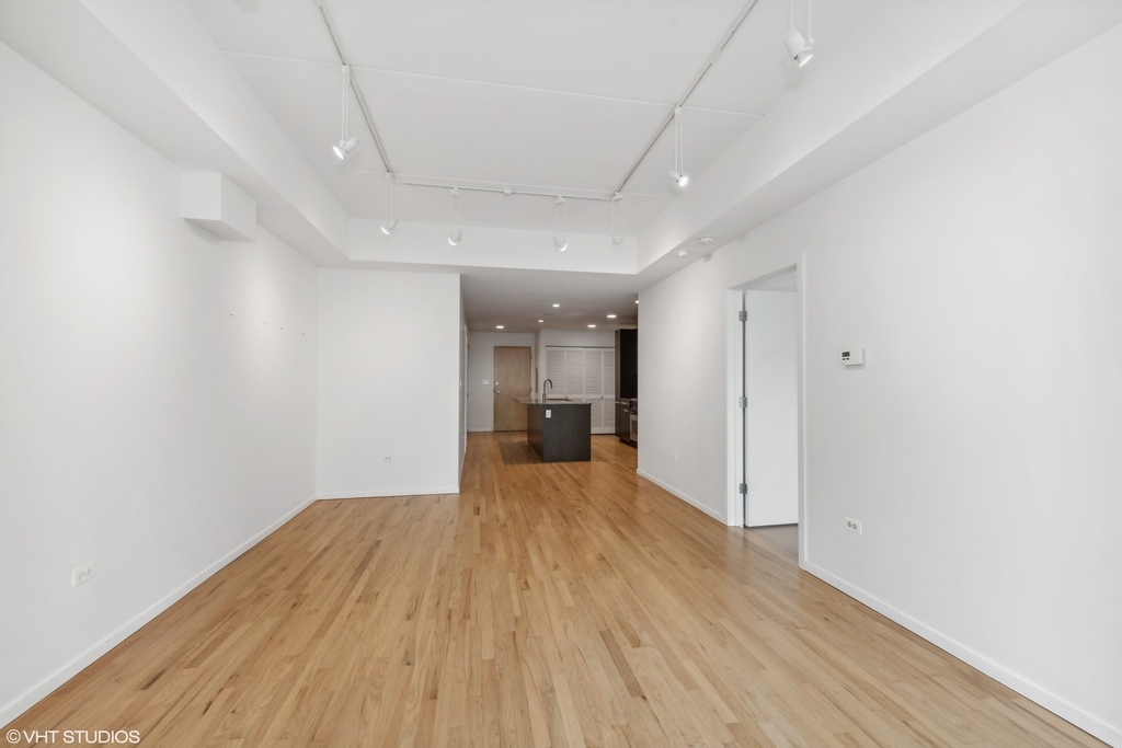 1422 N La Salle Drive - Photo 5