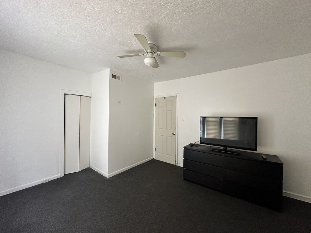 7710 S Ada Street - Photo 6