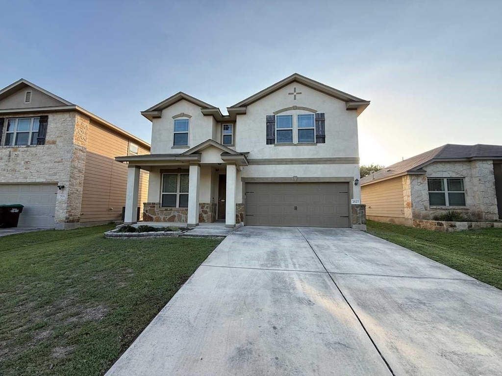 2527 Middleground - Photo 0