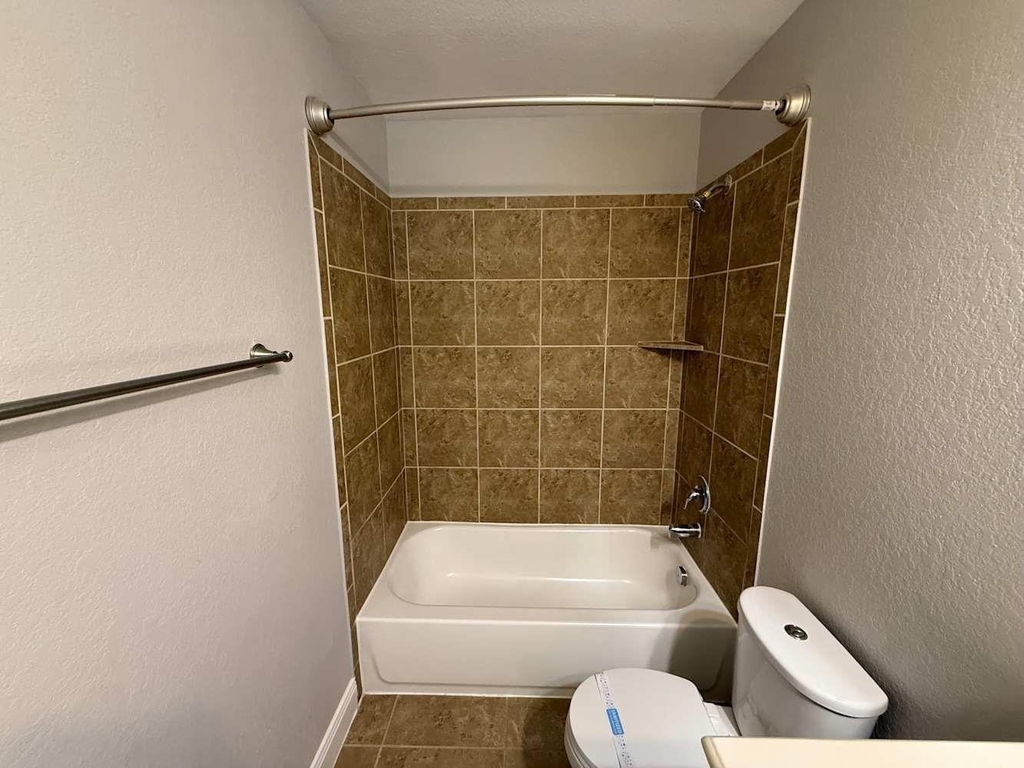 2527 Middleground - Photo 10