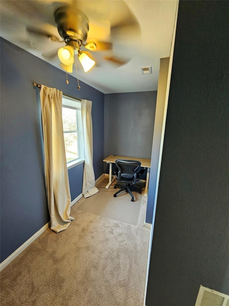 9738 Braesmont Drive - Photo 14