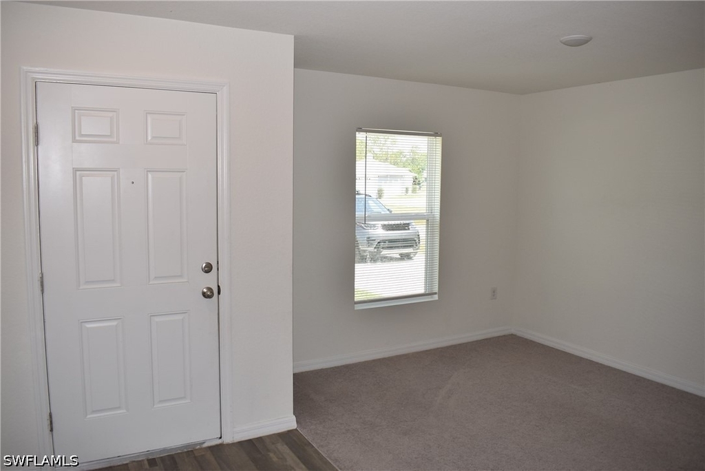 4795 Lacoco Street - Photo 5