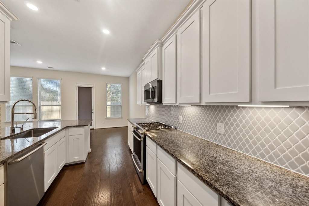 708 Ivory Manor Drive - Photo 5