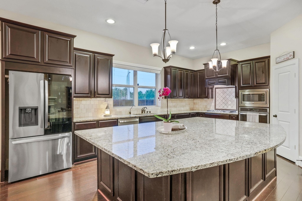 10423 Hatcher Drive - Photo 14