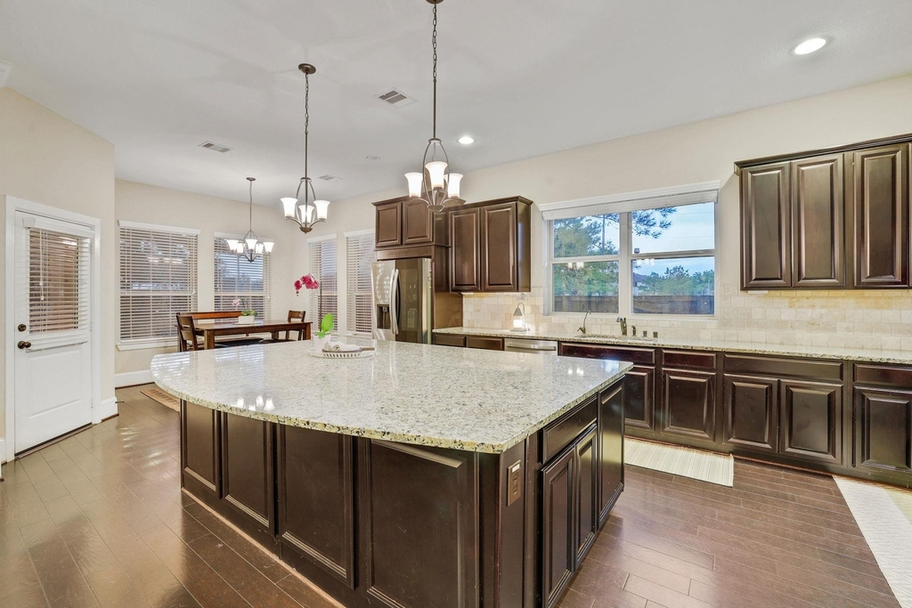 10423 Hatcher Drive - Photo 18
