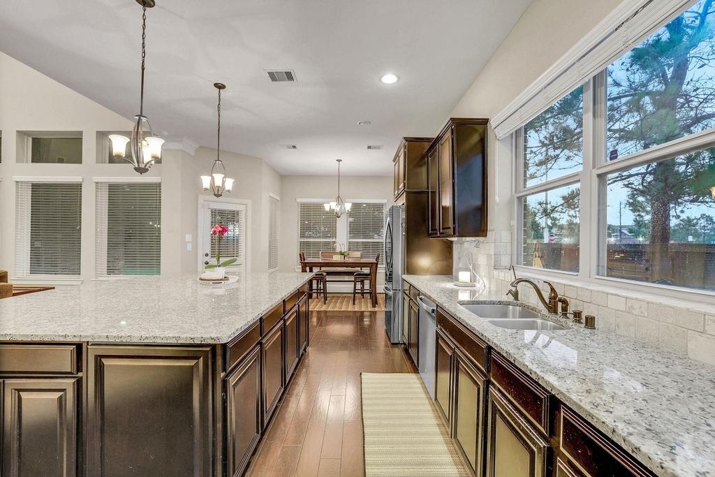 10423 Hatcher Drive - Photo 16