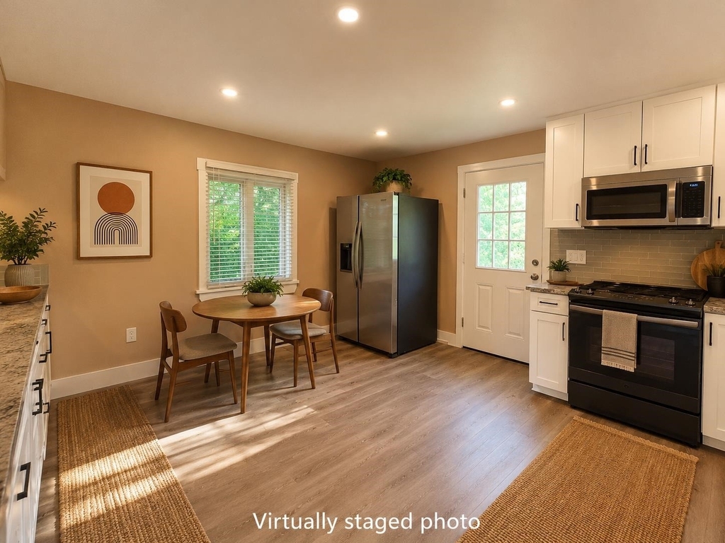 188 Greenville - Photo 3