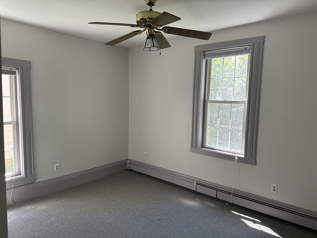 28 Lincoln - Photo 21