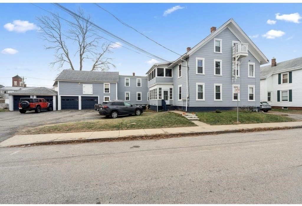 28 Lincoln - Photo 1