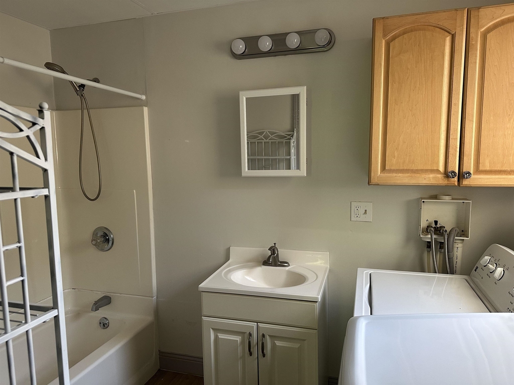 28 Lincoln - Photo 13
