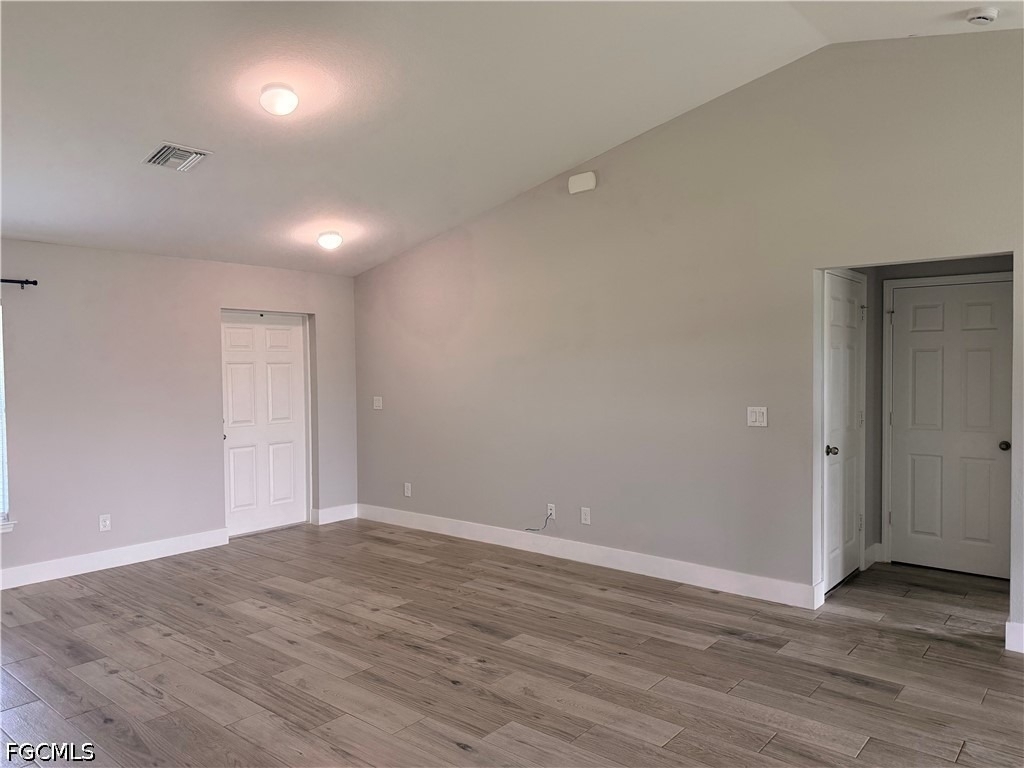 3214 Ne 14th Place - Photo 10
