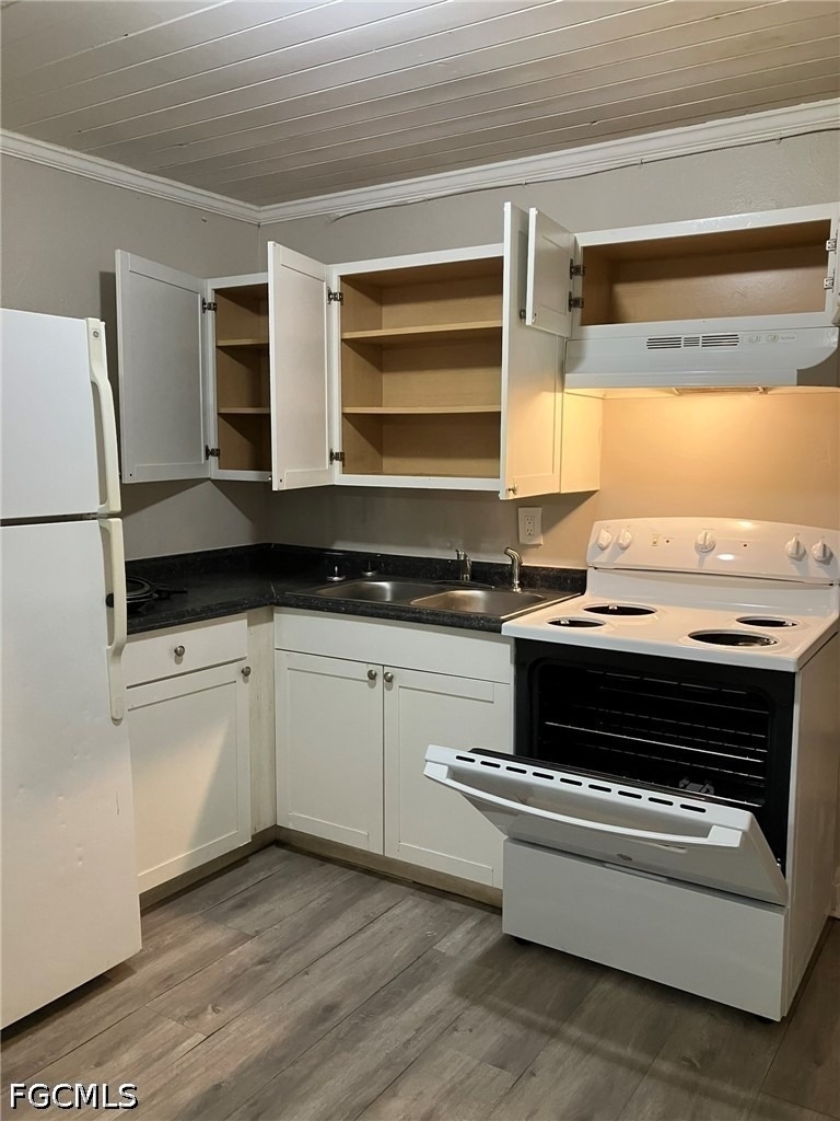 2643-2651 Lafayette Street - Photo 1