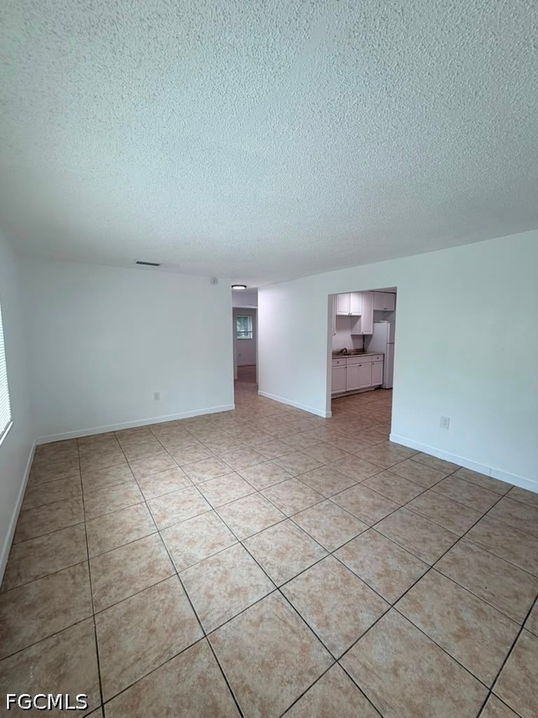 2148 Dora Street - Photo 6