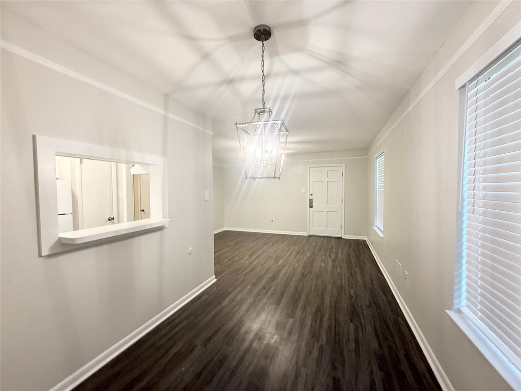 500 Willow Drive - Photo 5