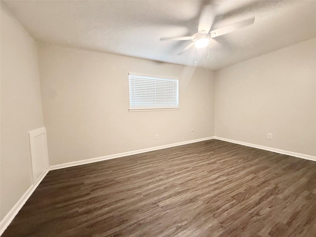500 Willow Drive - Photo 11