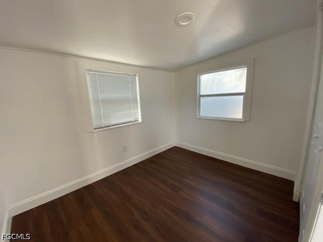 717 Burdick Avenue - Photo 18