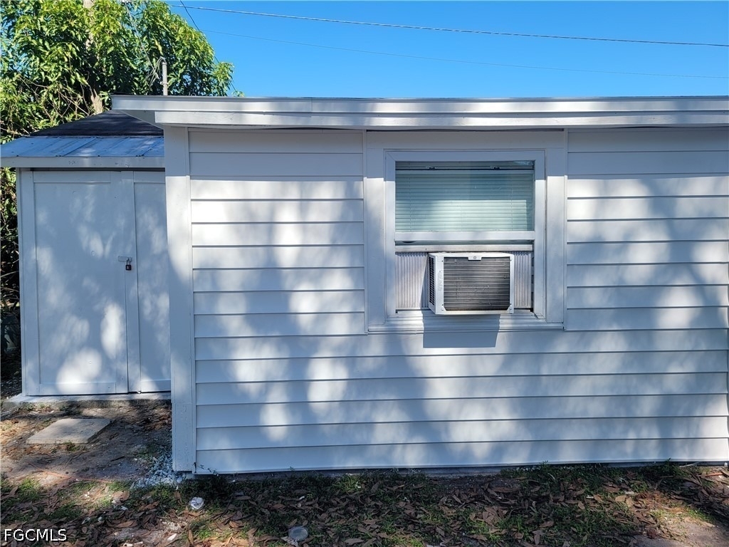 717 Burdick Avenue - Photo 1
