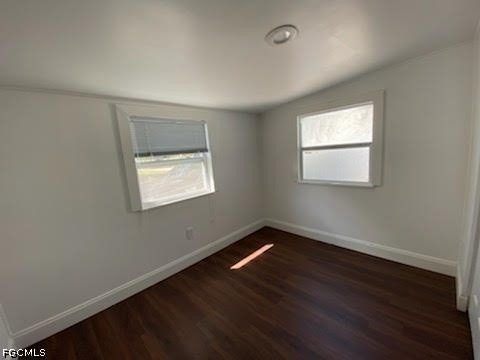 717 Burdick Avenue - Photo 7