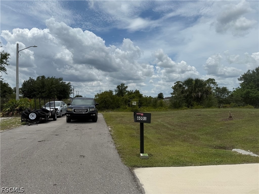 6001 Ida Avenue N - Photo 3