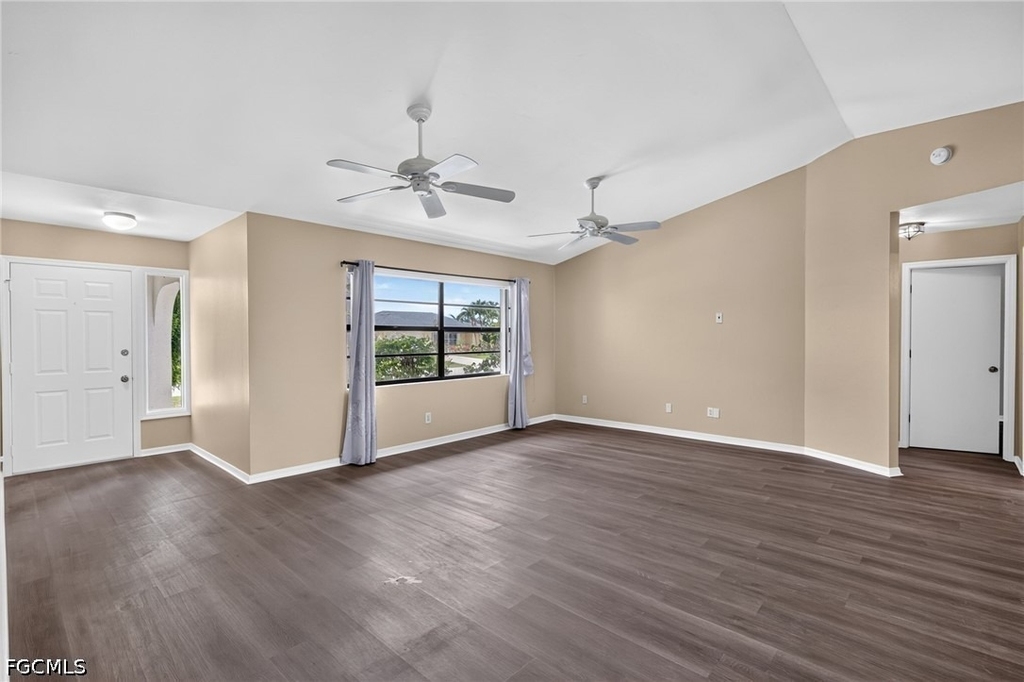 718 Sw 35th Terrace - Photo 3