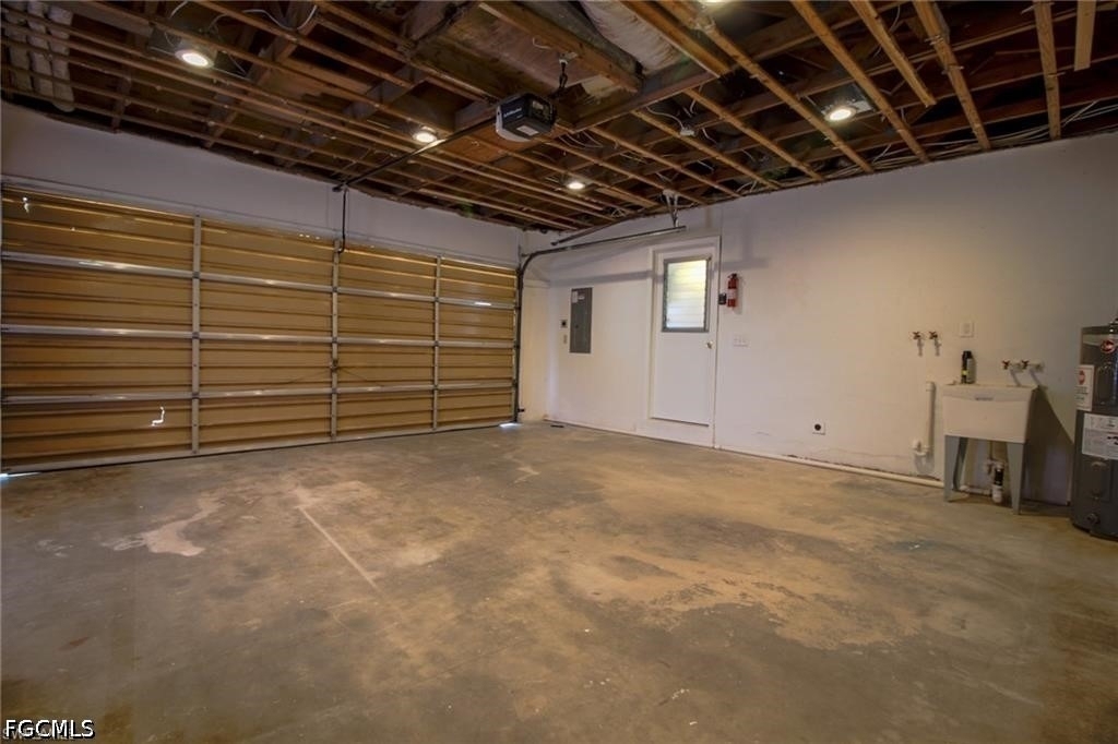 5302 Malibu Court - Photo 15