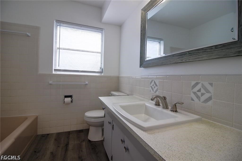 5302 Malibu Court - Photo 12