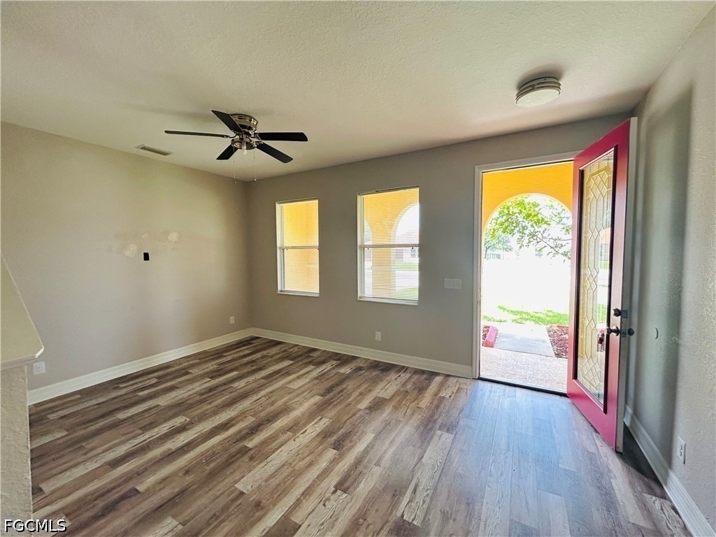 8041 Allamanda Court - Photo 4