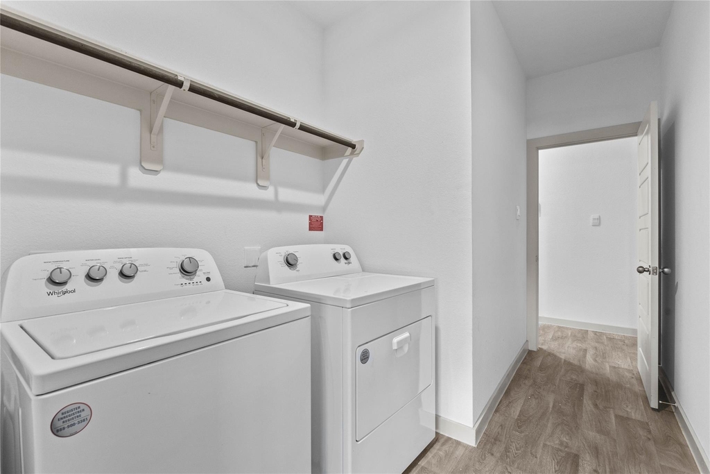 2905 Highgate Hill Lane - Photo 7