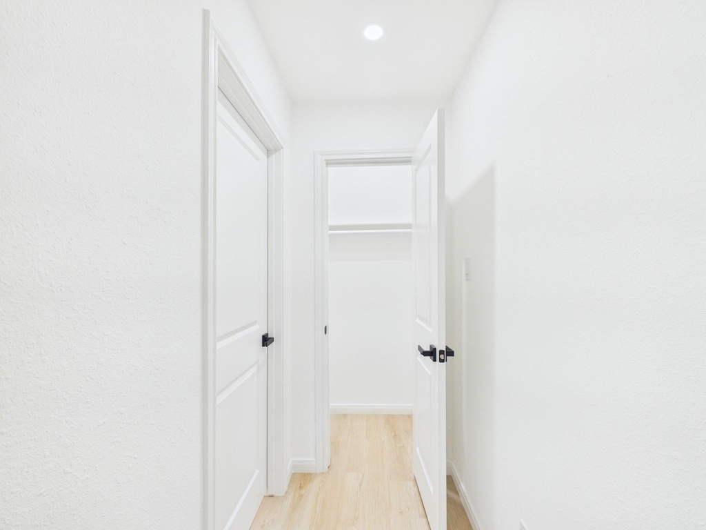 2002 Jones Street - Photo 11