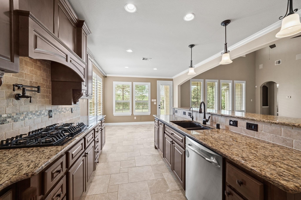 28223 Red Shady Oaks Drive - Photo 9