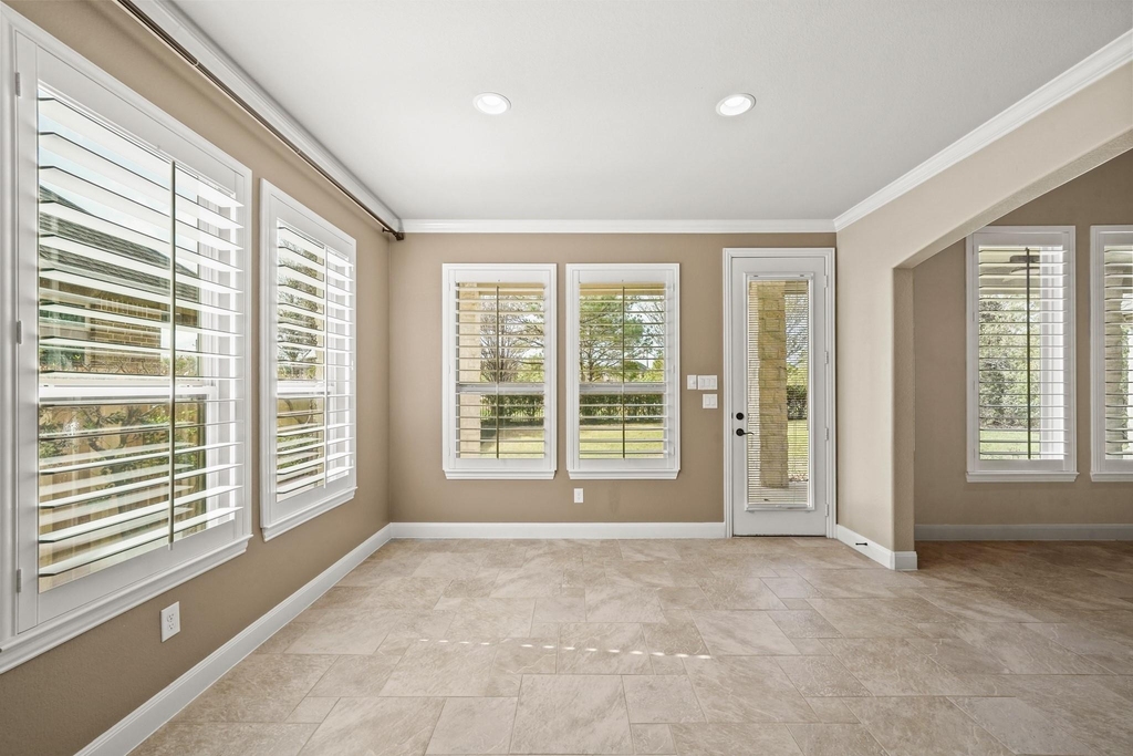 28223 Red Shady Oaks Drive - Photo 10