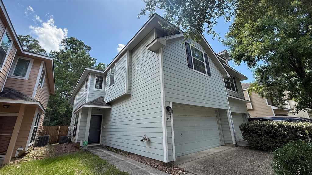 35 Ledgestone Pl - Photo 0
