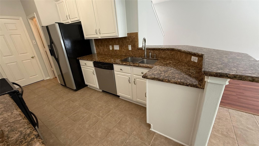 35 Ledgestone Pl - Photo 12
