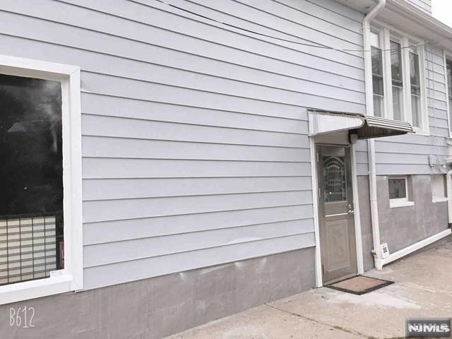 26 River Edge - Photo 1
