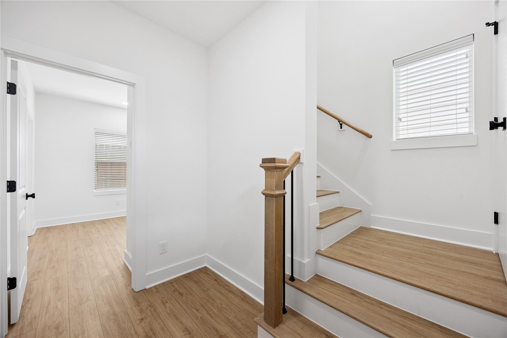 835 Rachel Street - Photo 5