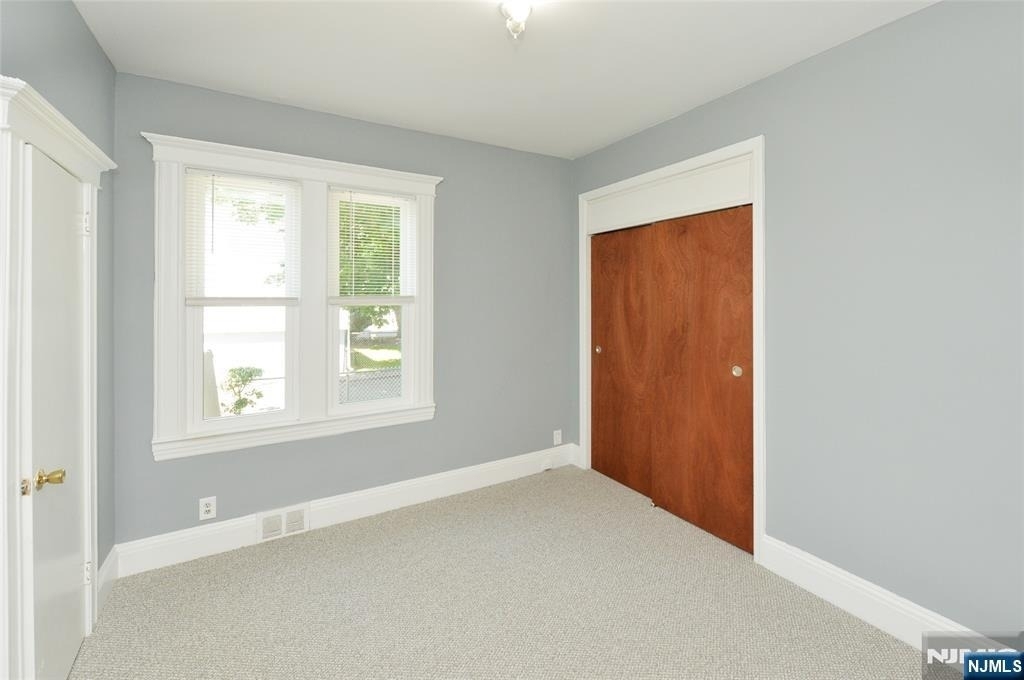 99 E Hunter - Photo 7